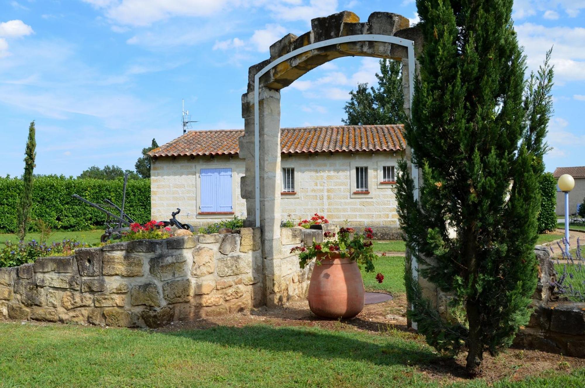 Holiday home Fontenelle Raphele